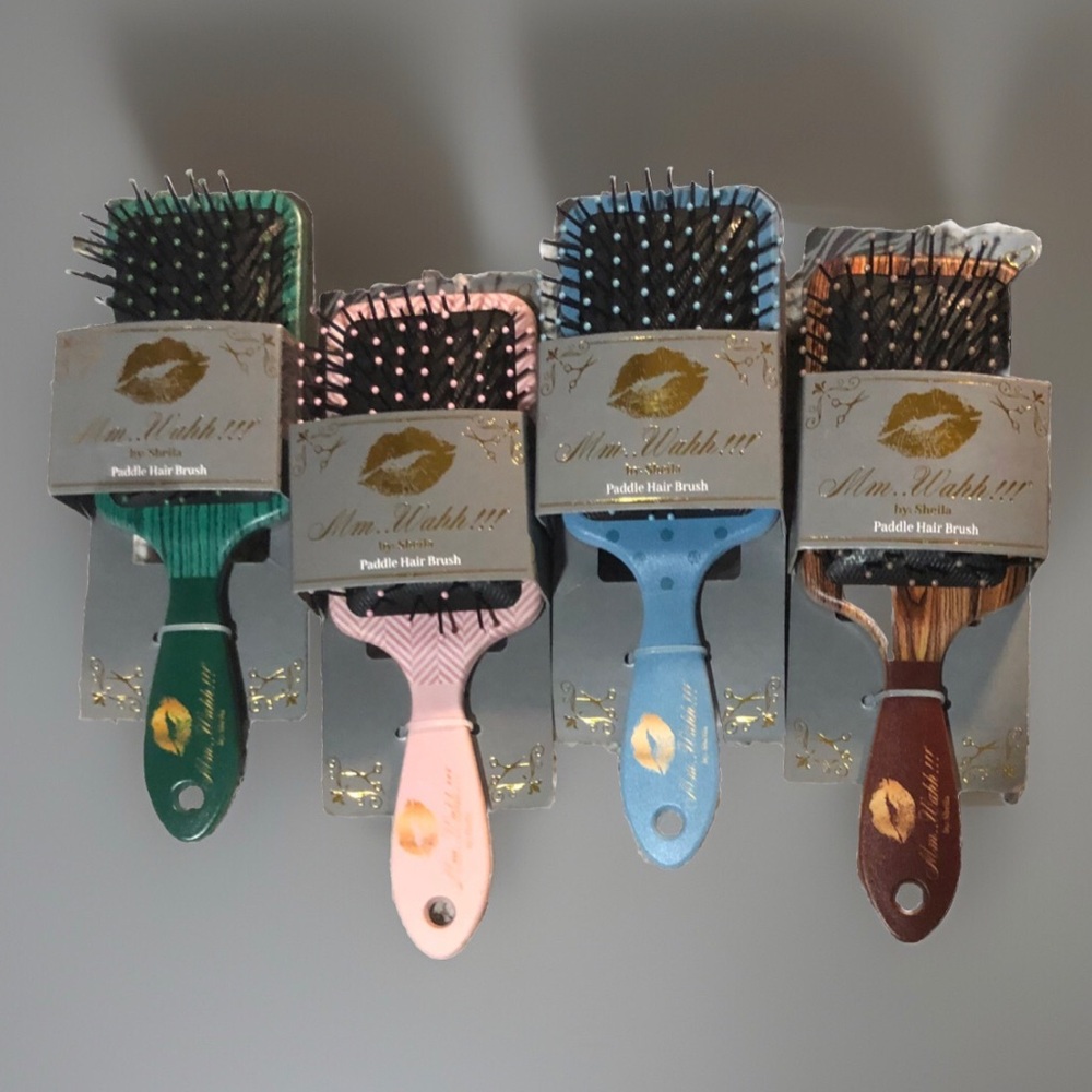 Mm..Wahh!!! By Sheila Paddle Hair Brush Blue, Brown, Pink & Green (Set Of 4).